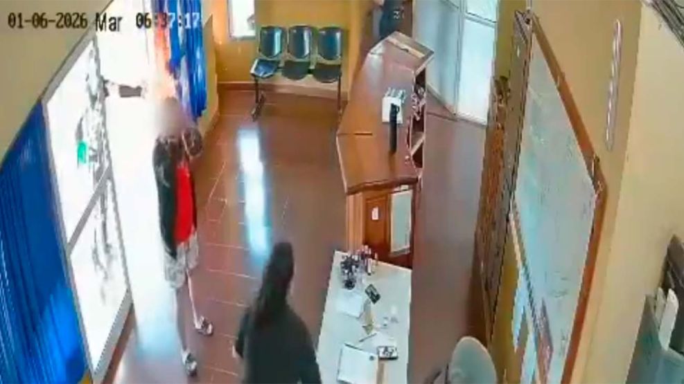 Mujer se prendió fuego en una comisaría 07012026