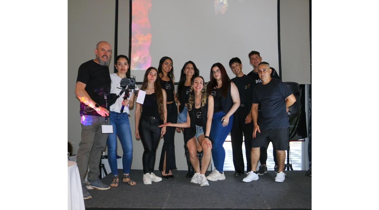 Bloomarg Publicidad y Agencia: Formación, moda y comunicación con enfoque humano