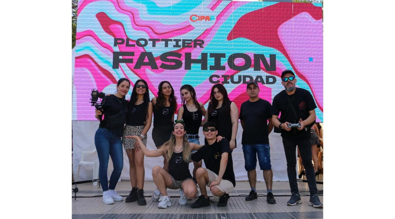 Bloomarg Publicidad y Agencia: Formación, moda y comunicación con enfoque humano