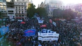 Marcha Federal Universitaria: un día antes de la movilización, el Gobierno anunció un nuevo ajuste a universidades
