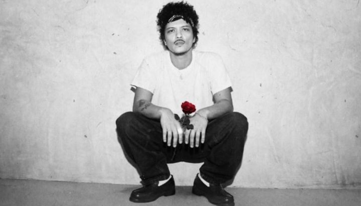 Un día después de anunciar su nuevo álbum "The Romantic", Bruno Mars reveló una gira de estadios