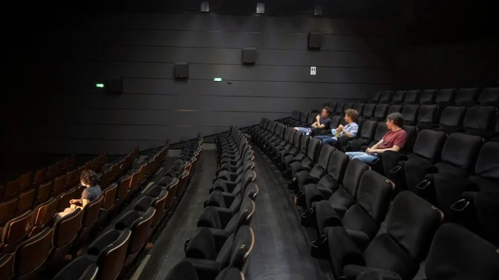 cines de la costa corrientes