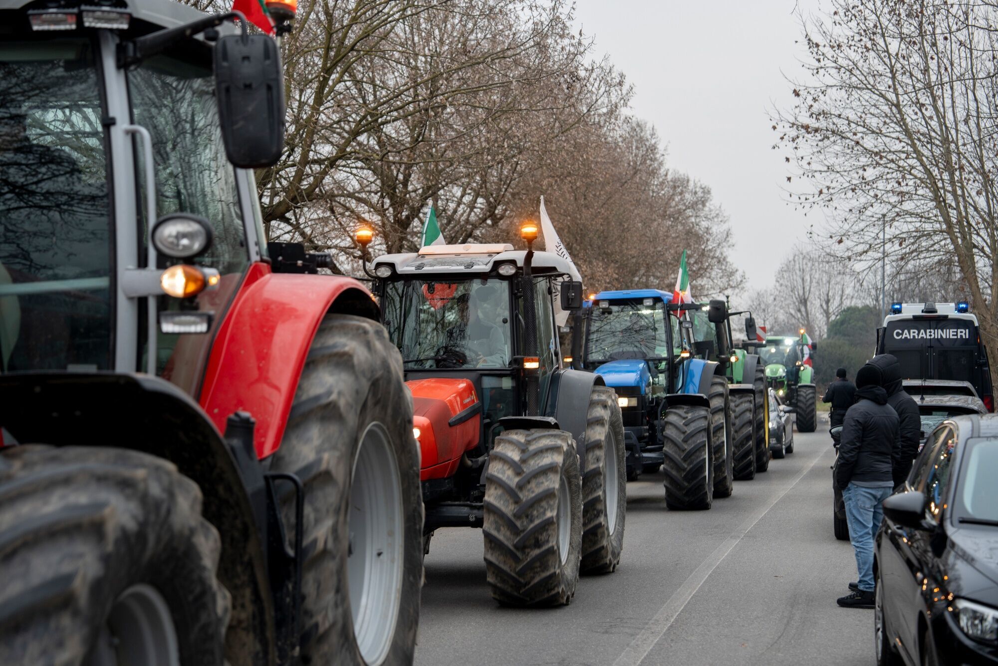 Los agricultores protestan en algunos países de la UE ante la aprobación del acuerdo con el Mercosur. 