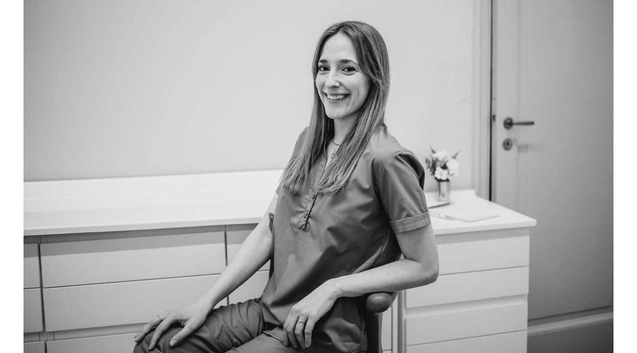 Rausch Odontología: Transformar sonrisas desde la raíz