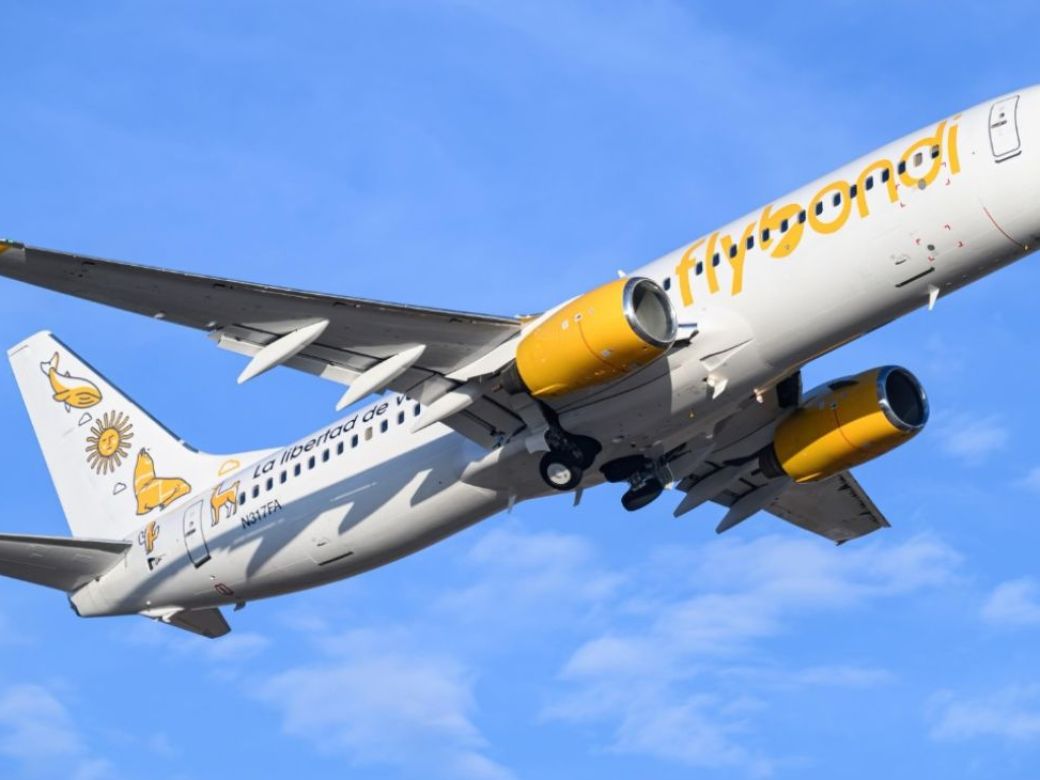 Flybondi acumuló 924 vuelos demorados en solo dos semanas: quejas de los pasajeros y la respuesta de la empresa | Perfil