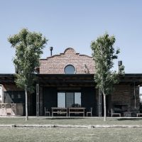 Arquitectura con identidad y respetando el entorno