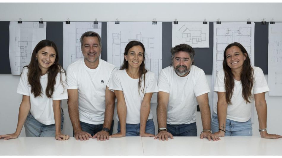 Arquitectura con identidad y respetando el entorno