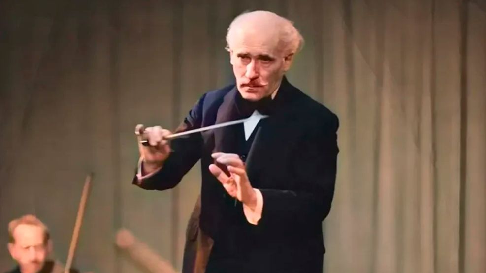 Arturo Toscanini, director de Orquesta