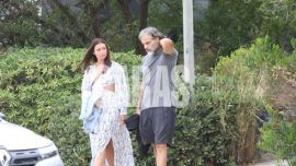 Las fotos exclusivas del romántico paseo de Joaquín Furriel y su novia en Punta del Este