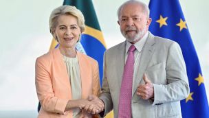 110126_von_der_leyen_lula_afp_g