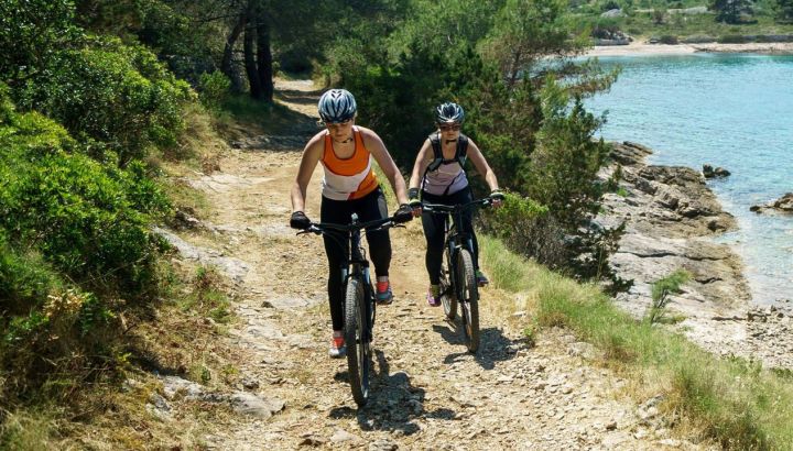 Horóscopo de hoy 12 de enero de 2026: signo por signo, qué dicen los astros