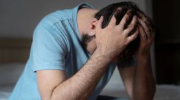 La falta de un horizonte claro y la presión económica aparecen como factores clave en los problemas de sueño