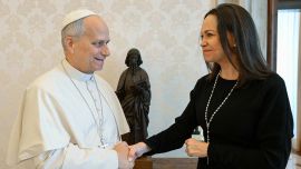 El papa León XIV recibió a María Corina Machado en el Vaticano y pidió por los presos políticos de Venezuela