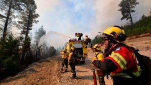 Incendios forestales intensos afectan Chubut