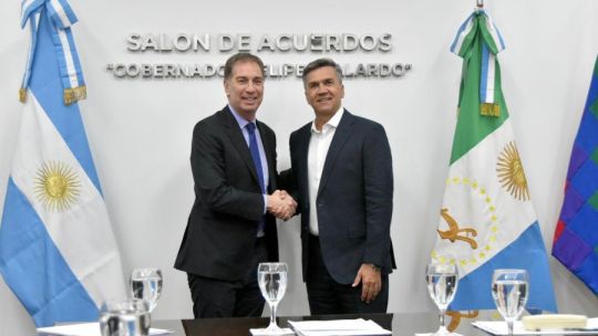 Zdero felicitó a Santilli y evitó hablar del caso Adorni: “Mirada federal”