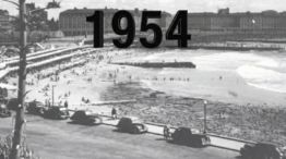 Ola en Mar del Plata en 1954