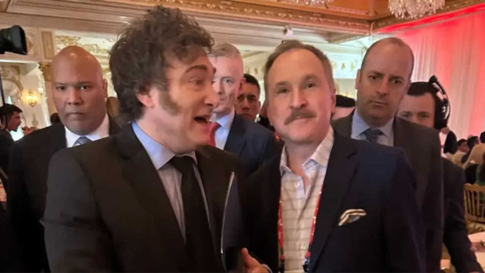 El embajador Peter Lamelas, reunido con Santiago Caputo en la Casa Rosada 20260112