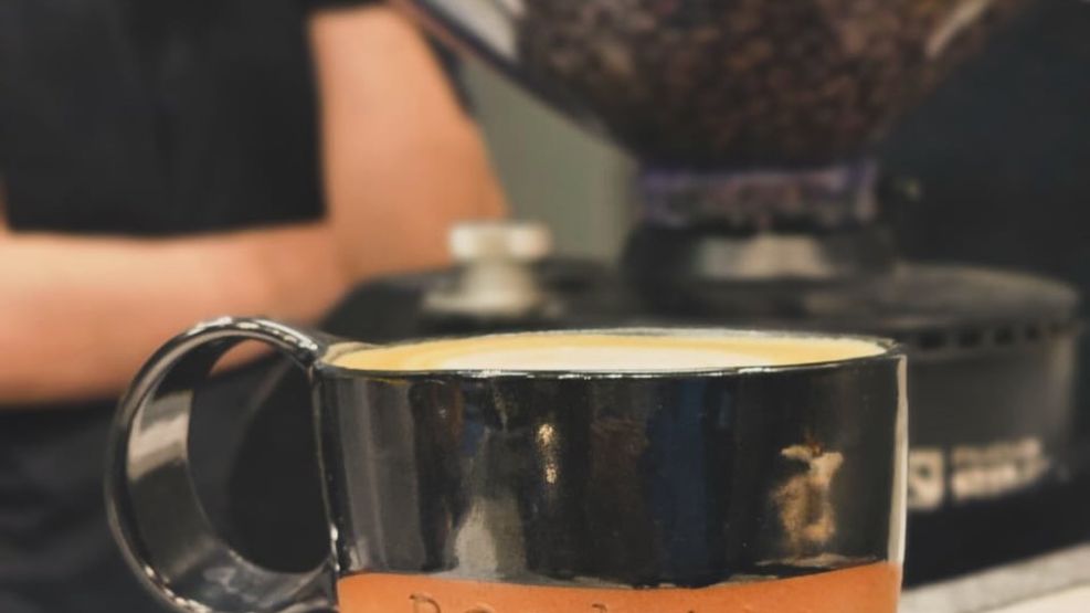 Posdata Café: el nuevo café que hace volver al pasado para escribir cartas 