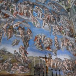 Esta foto, tomada y difundida por Vatican Media, la oficina de prensa del Vaticano, muestra al Papa León XIV durante la Fiesta del Bautismo del Señor, durante la cual se bautizan niños, en la Capilla Sixtina del Vaticano. | Foto:VATICAN MEDIA / AFP