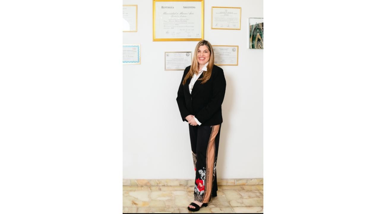 Dra Karina Voukelatos: vocación por la medicina estética