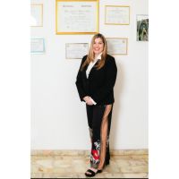 Dra Karina Voukelatos: vocación por la medicina estética