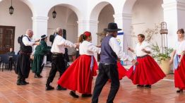 Folklore Argentino: danza y música en vivo en el Cabildo