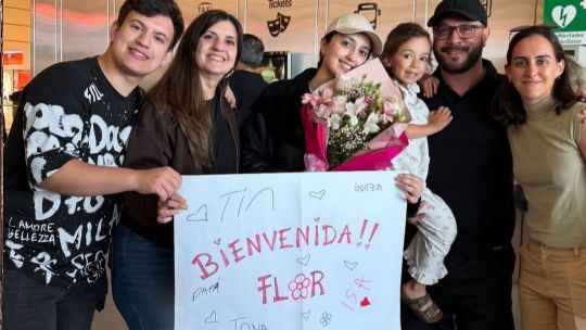 Flor Sugo volvió a Uruguay y emocionó con un reencuentro familiar