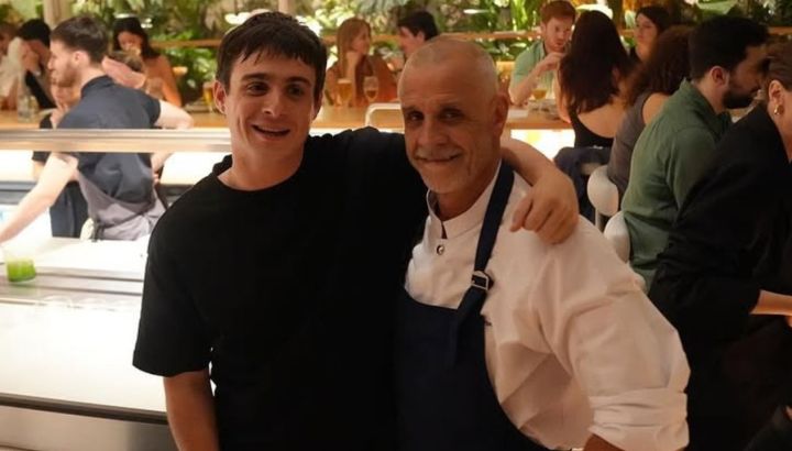 Así es Hans, el hijo de Christian Petersen que elige una vida diferente a la de su padre