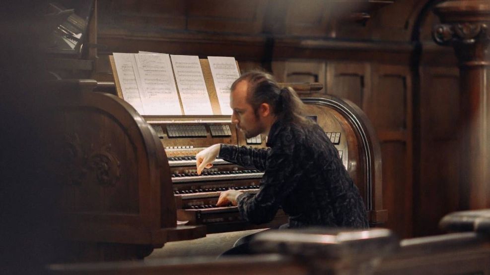 Precisión técnica y concentración en la interpretación de Moshe Ariel Ganelin 15012026