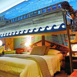 Canela y Gramado, con una Navidad que dura tres meses, montañas rusas, parques de miniaturas, de nieve y de agua.