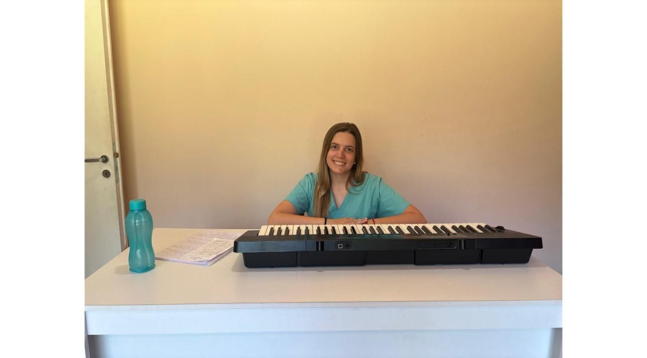 Hidratación y voz: una relación fundamental para la salud vocal