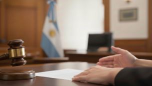 Jueza que declara el estado de adoptabilidad de un nene 16012026