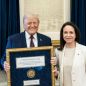 María Corina Machado le entregó la medalla del Nobel de la Paz a Trump y le reiteró su adhesión