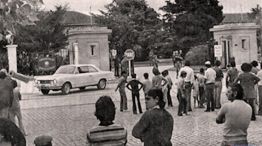 170126_regimiento_azul_1974_peron_cedoc_g