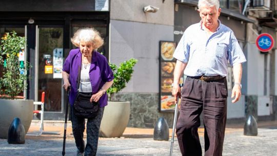 Jubilados y pensionados ANSES: Cuánto cobro en junio con aumento, bono y aguinaldo 2026