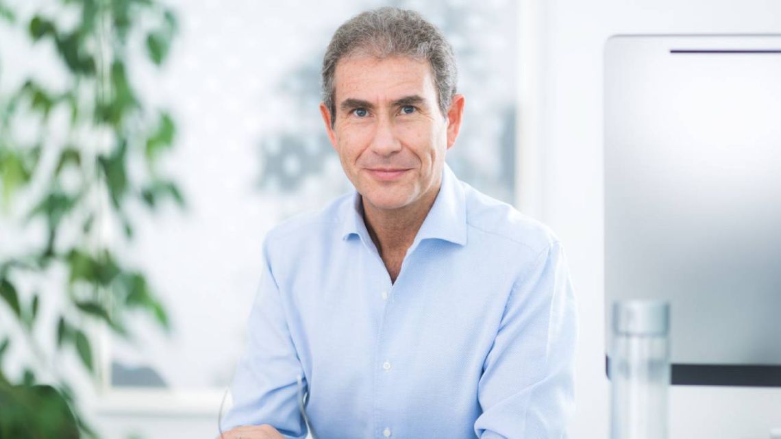 Javier Milei se reunió con el magnate Maurice Ostro por inversiones tecnológicas y recibió a grandes laboratorios