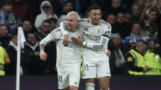 Franco Mastantuono marcó su primer gol en Champions League: histórica derrota del City de Guardiola