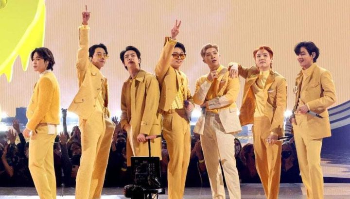 BTS podría actuar en el centro de Seúl para promocionar su regreso