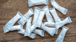 Alerta sanitaria sobre el uso de bolsitas de nicotina.