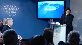 Javier Milei durante su discurso en el Country Strategy Dialogue on Argentina, en Davos