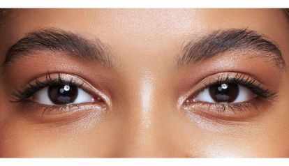 El arte del rejuvenecimiento periorbitario no invasivo