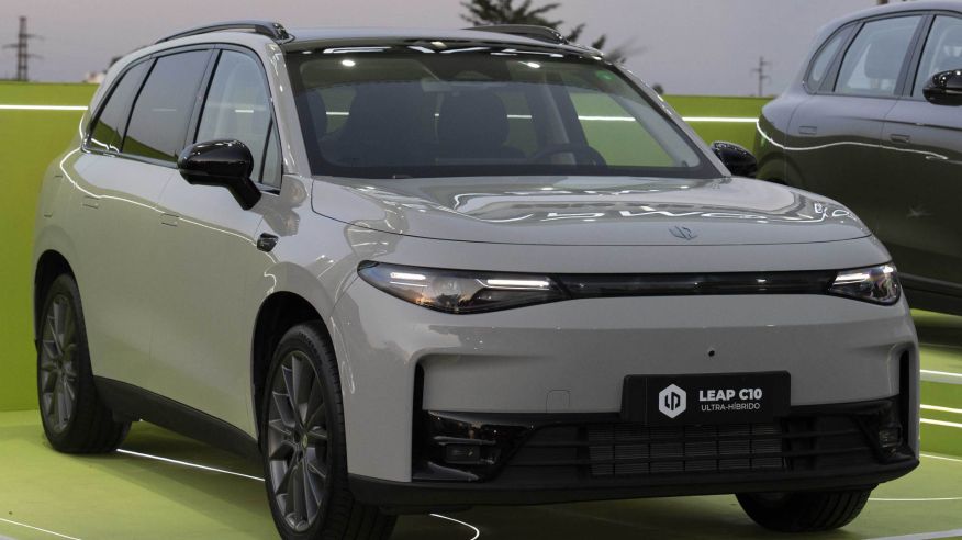 Leapmotor en la costa
