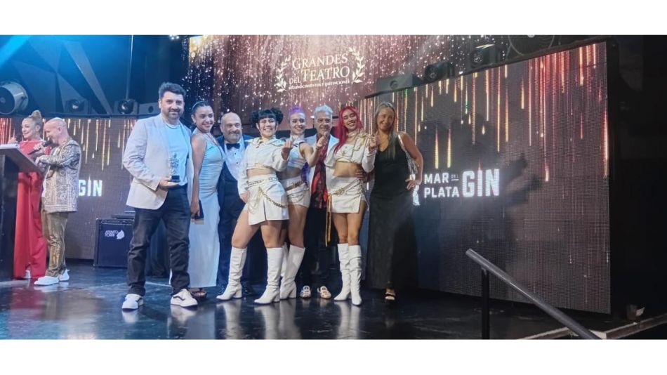 “Las K-Pop vs Los Brainrots – La Batalla Viral”: el espectáculo familiar reconocido por Grandes del Teatro que marca tendencia en Carlos Paz