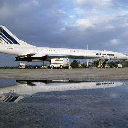 Air France conmemora los 50 años del primer vuelo comercial del Concorde.