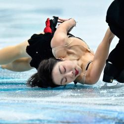 Las chinas Sui Wenjing y Han Cong compiten en el programa corto por parejas durante el Campeonato de los Cuatro Continentes de Patinaje Artístico ISU 2026 en Pekín. | Foto:Wang Zhao / AFP
