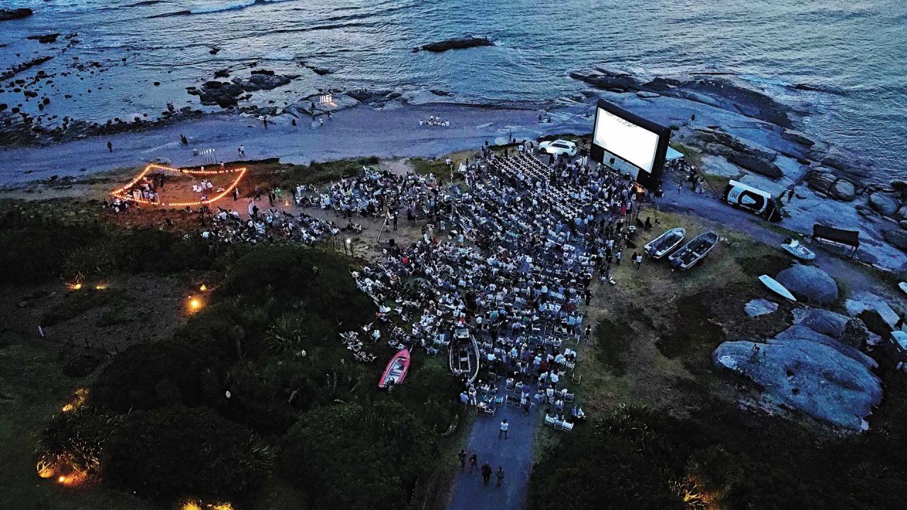 José Ignacio International Film Festival en la Bajada de los Pescadores. | Foto:JIIFF