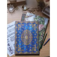 Una vuelta a clases distinta: cuadernos mágicos para que tus hijos creen su propio mundo