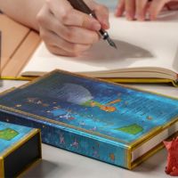 Una vuelta a clases distinta: cuadernos mágicos para que tus hijos creen su propio mundo