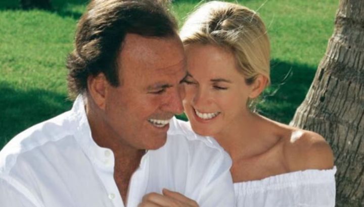 La esposa de Julio Iglesias voló de urgencia a Punta Cana debido a un preocupante aviso de sus empleados: "Situación muy delicada"