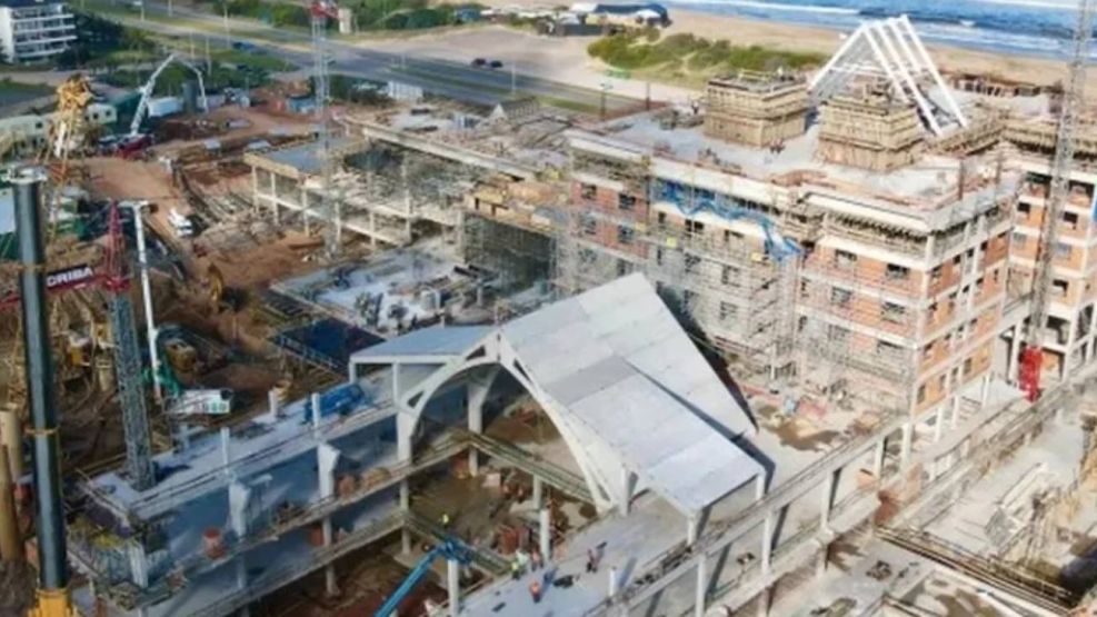 Obreros peruanos son “enjaulados” en obra Cipriani de CRIBA 22012026